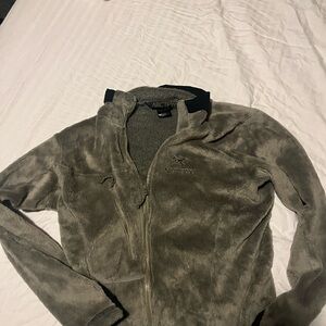 Arc'teryx Men's Taupe Fleece Jacket